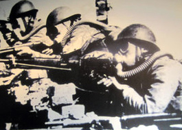 武漢の戦闘で防毒マスクを付けた日本軍兵士